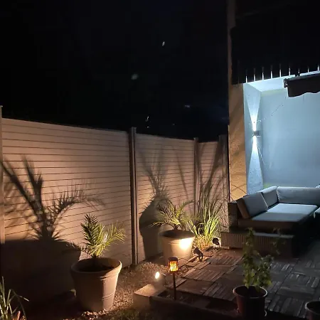 Gemuetliche 3 Mit Grosszuegiger Terrasse Im Gruenen * רויטלינגן