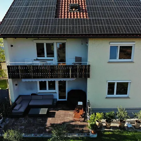 Gemütliche 3 Mit Großzügiger Terrasse Im Grünen *