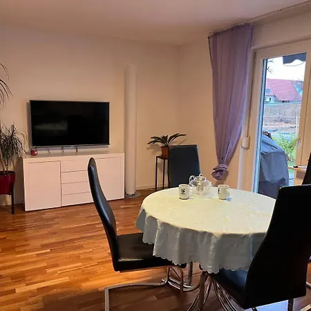 Gemütliche 3 Mit Großzügiger Terrasse Im Grünen *